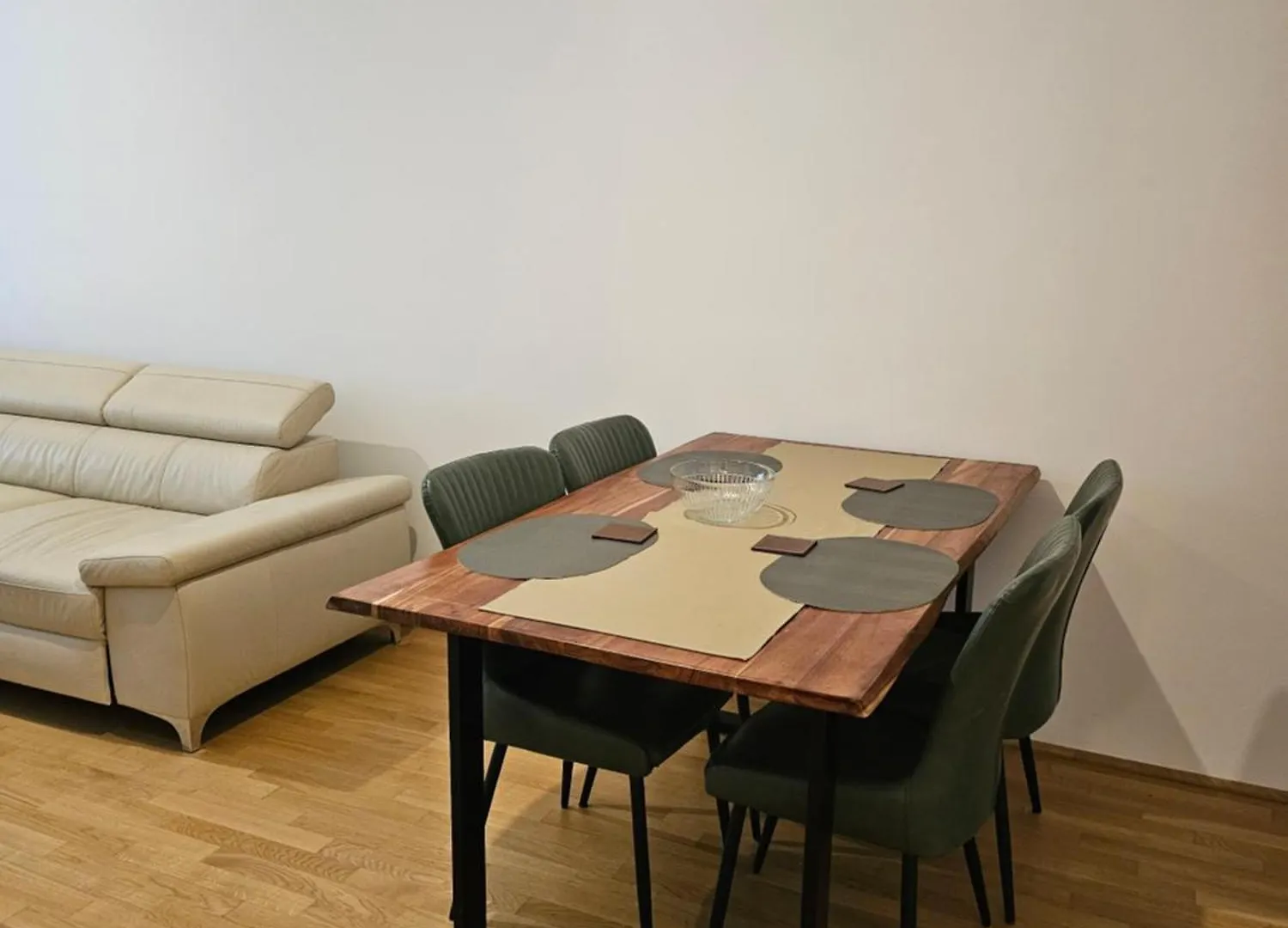 Familien Apartment 1230 Wien 0*, Vienna Austria
